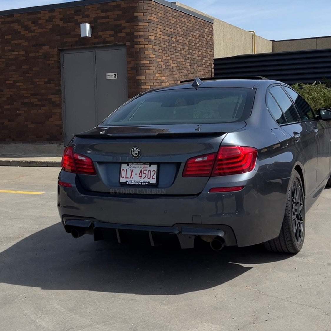 BMW F10 5 SERIES CARBON FIBER M5 STYLE REAR BUMPER DIFFUSER