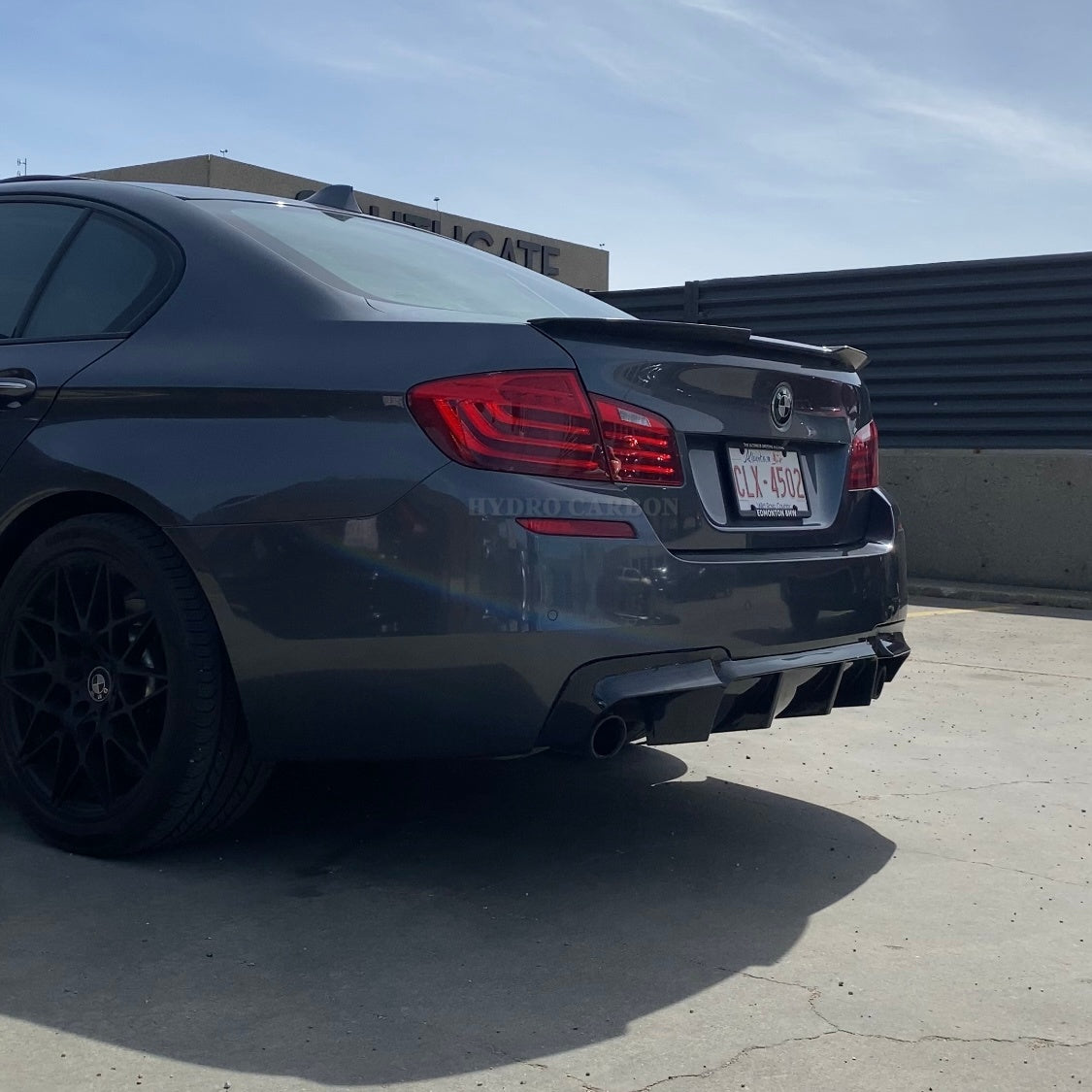 BMW F10 5 SERIES CARBON FIBER M5 STYLE REAR BUMPER DIFFUSER