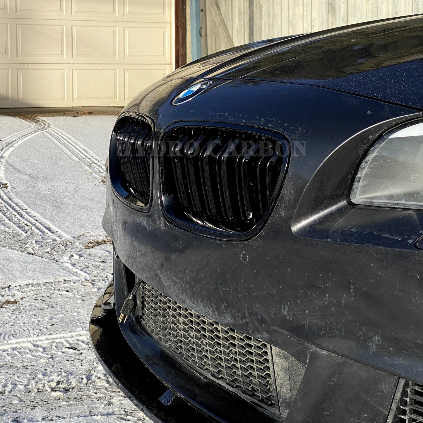 BMW 5 SERIES F10 CARBON FIBER/ GLOSS BLACK DOUBLE SLAT GRILLS