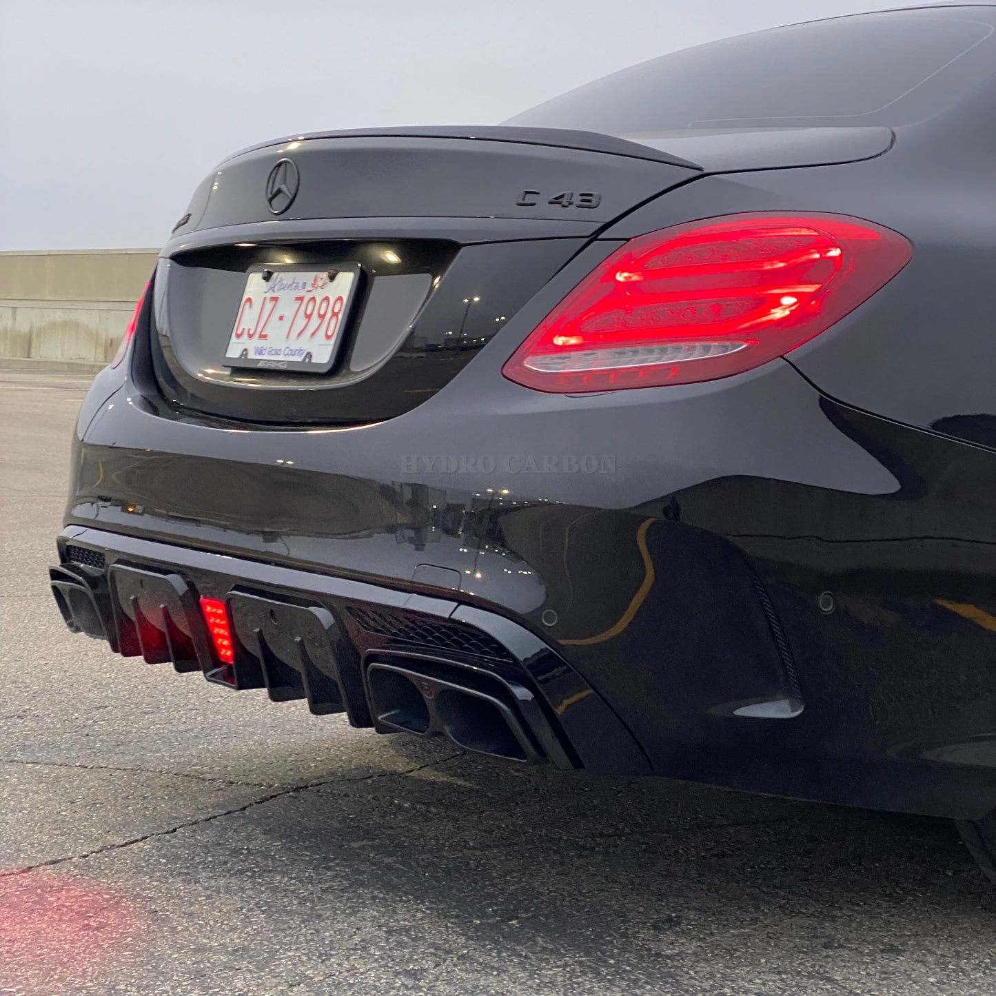 MERCEDES W205 C CLASS SEDAN AMG PACKAGE LED DIFFUSER